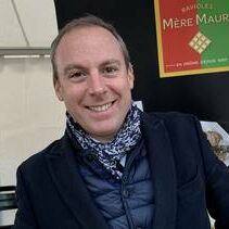 Grégory Manoukian, membre du conseil d'administration de l'association De la Terre aux Étoiles Grégory Manoukian, membre du conseil d'administration de l'association De la Terre aux Étoiles